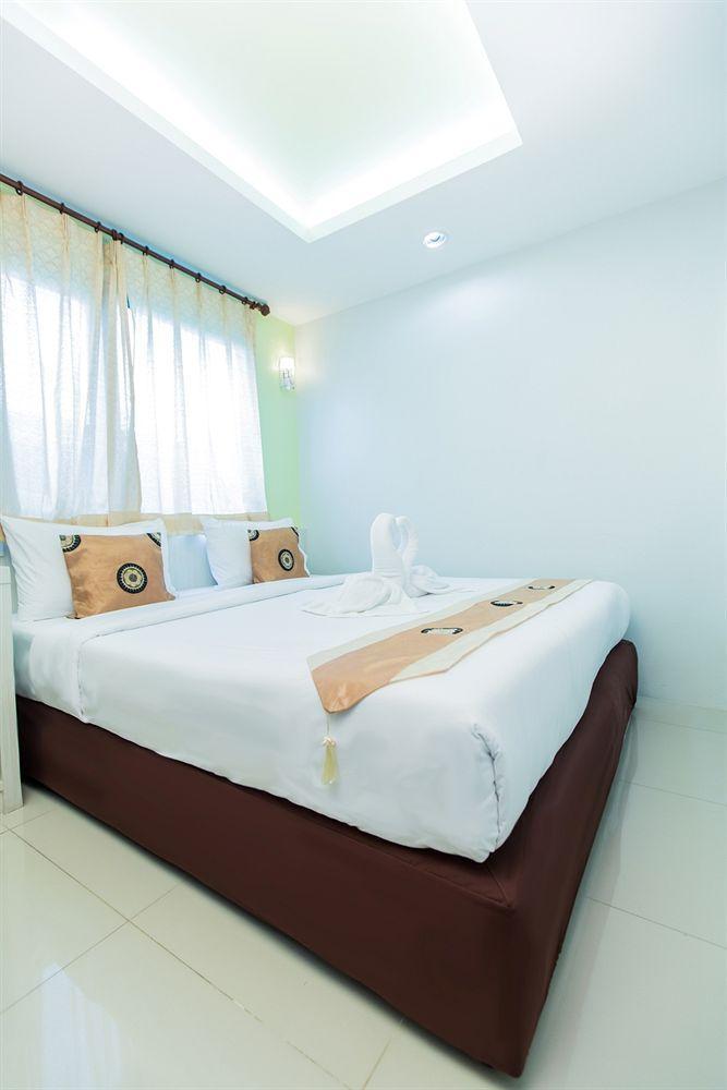 Le Touche Hotel 방콕 외부 사진
