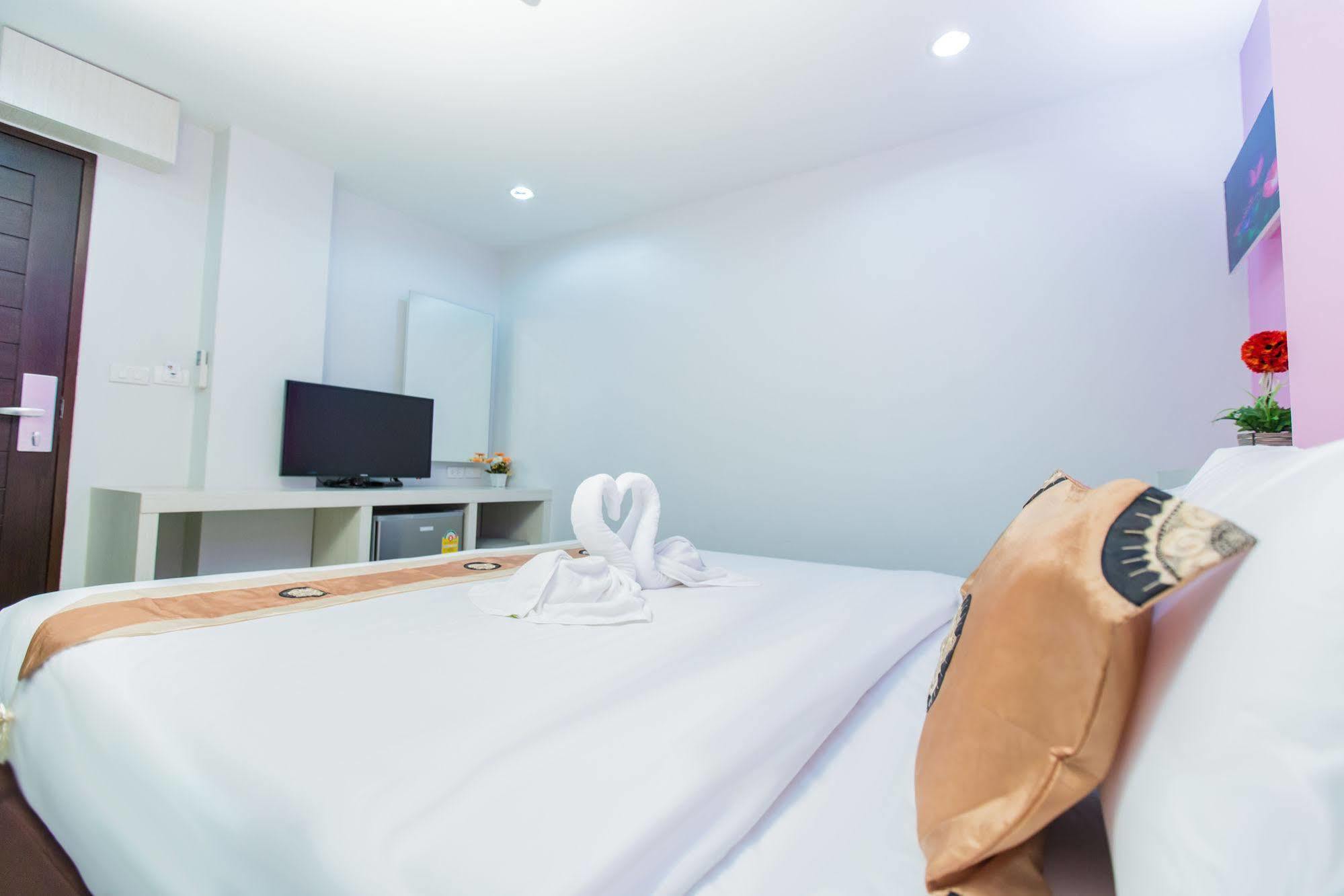 Le Touche Hotel 방콕 외부 사진