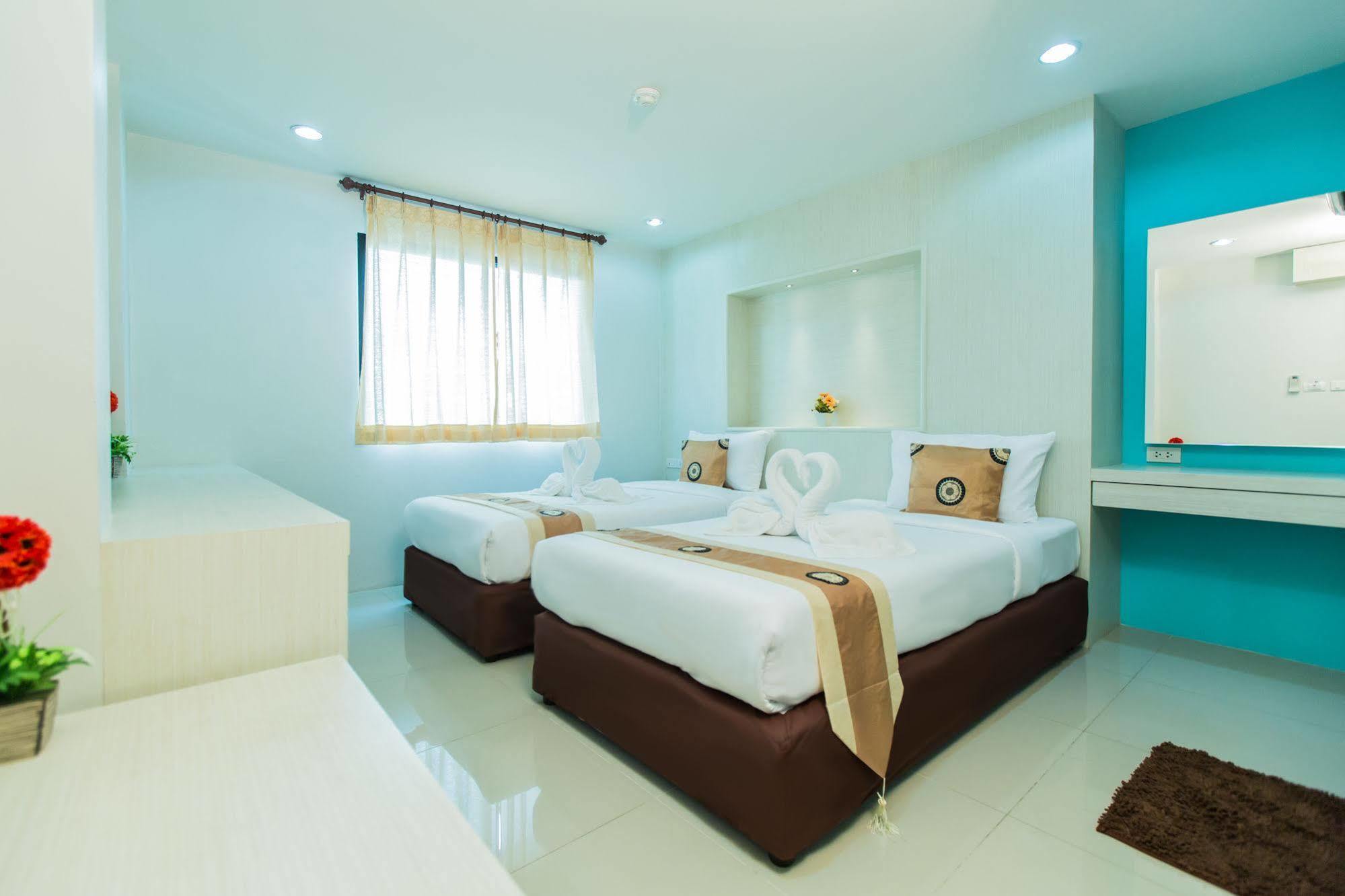 Le Touche Hotel 방콕 외부 사진